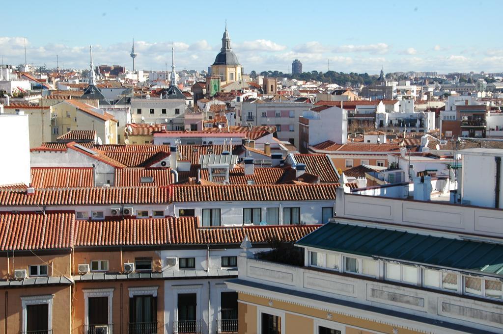 Atico Latina Leilighet Madrid Eksteriør bilde